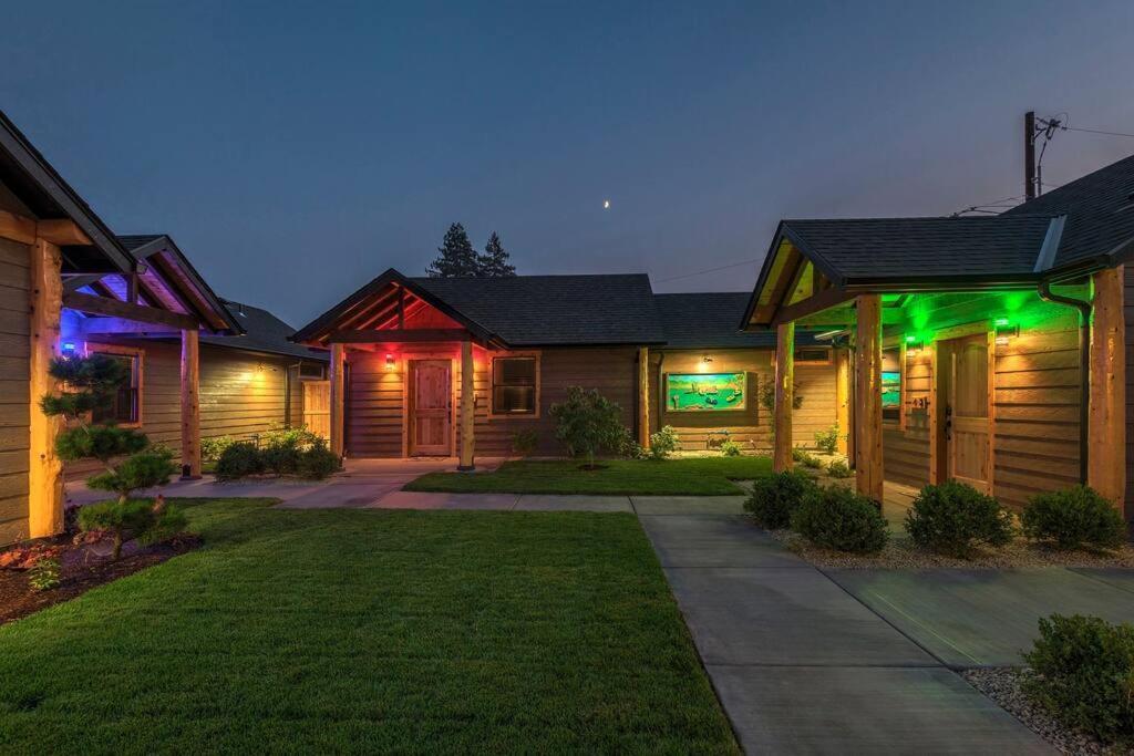 Bear Mountain - Suite 2 Grants Pass Exterior photo