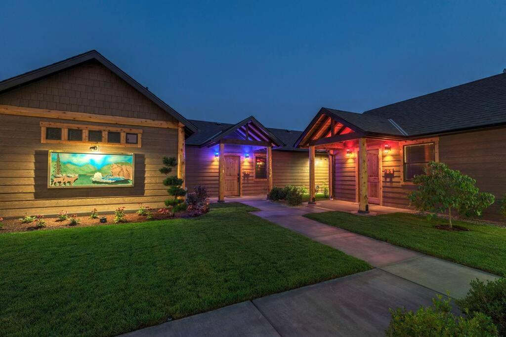 Bear Mountain - Suite 2 Grants Pass Exterior photo